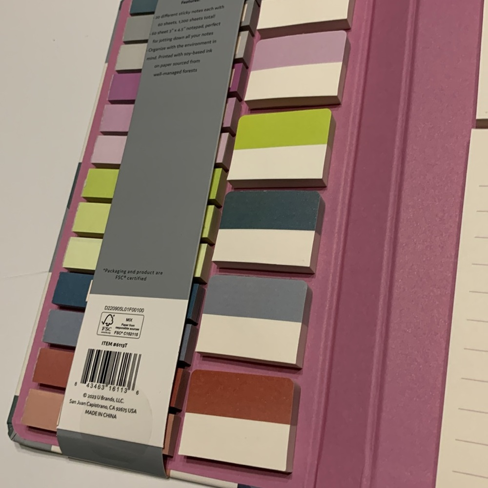 U Brands Geo Brights Collection Sticky Notes & Notepad Set - Picture 15 of 16